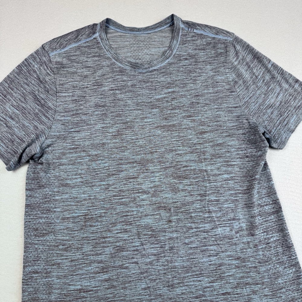 Lululemon Metal Vent Tech T-Shirt Men M Heather Blue Short Sleeve Gym Train Lift